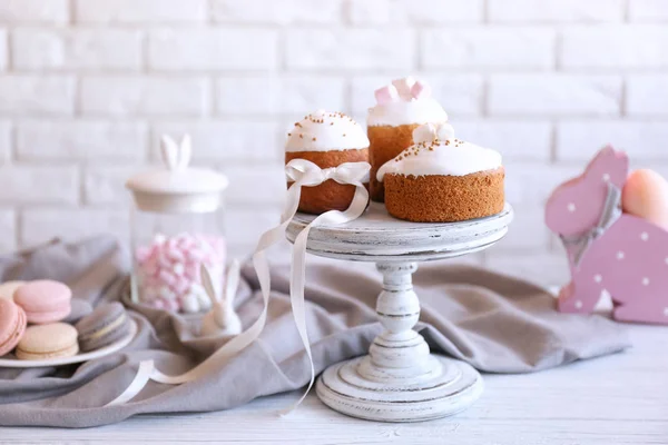 Traditional Russian Easter bread — Stock Photo, Image