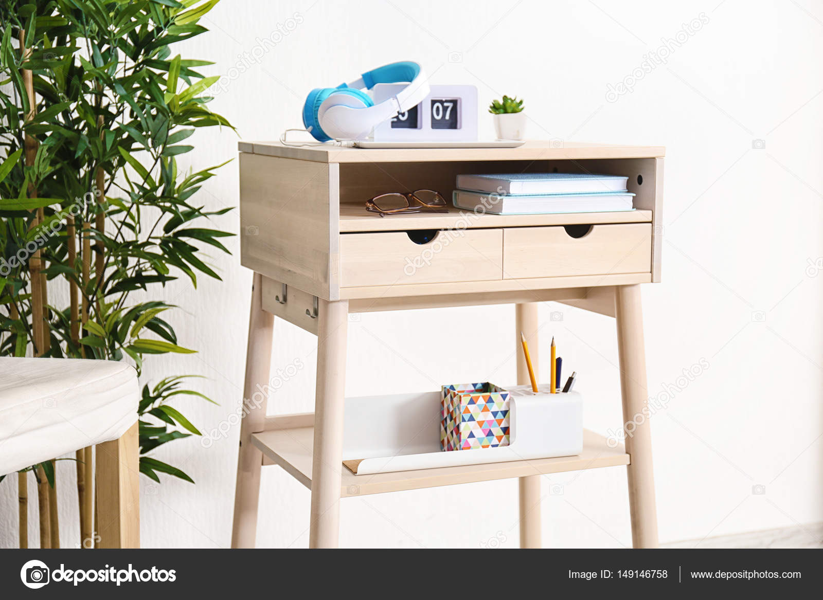 Modern Stand Up Desk Stock Photo Belchonock 149146758