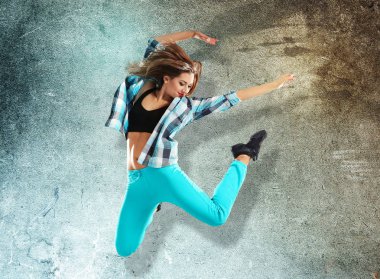 Kadın Hip Hop Dansçısı