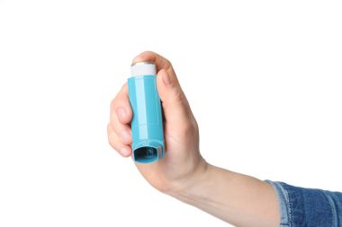 El astım inhaler tutarak 