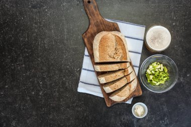 bira ekmek dilimlenmiş 