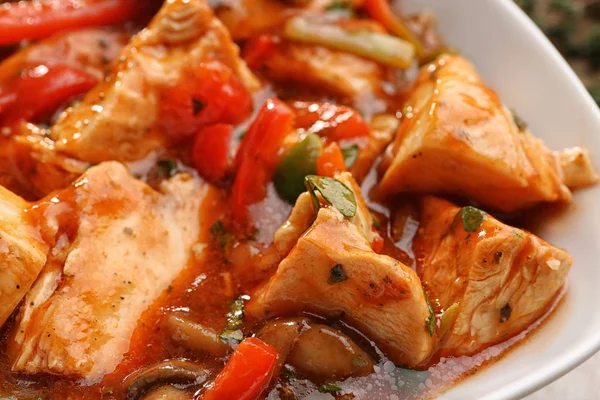 Sabroso cacciatore de pollo — Foto de Stock