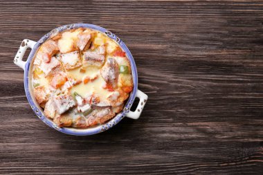 Lezzetli ekmek pudding 