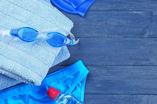 Kleurrijke accessoires om te zwemmen — Stockfoto