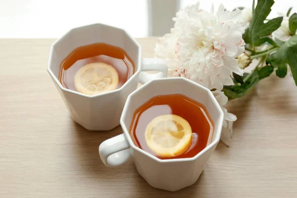 Cups of hot tea — Stock Photo, Image