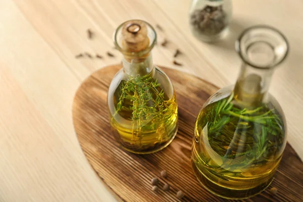 Olive oil with spices — Stock Photo, Image