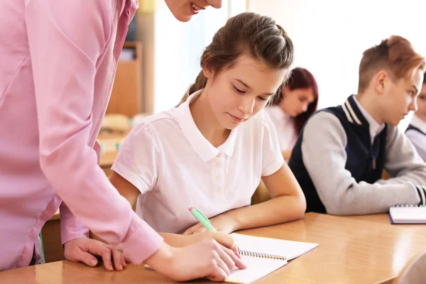 Teacher Explaining Exercise Pupil Classroom — Stock Photo, Image