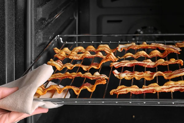 Tiras saborosas de bacon — Fotografia de Stock