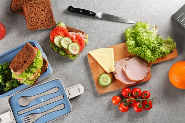 Ingrediënten voor school lunch — Stockfoto