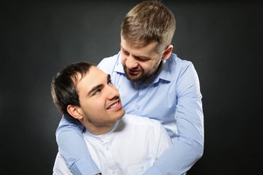 Mutlu eşcinsel çift 