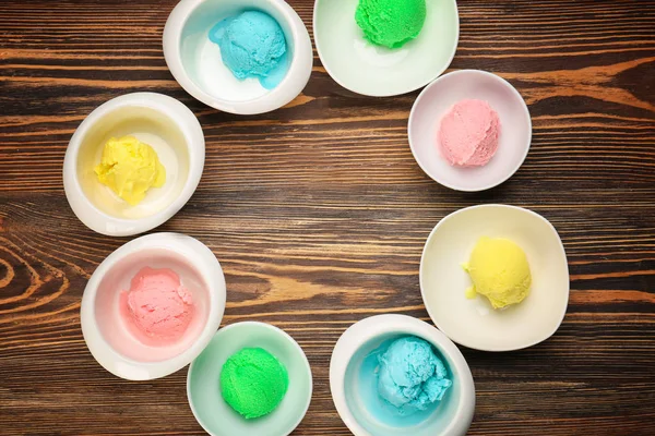 Collection de crème glacée dans des bols — Photo