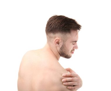 omuz ağrısı muzdarip adam 