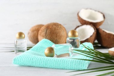 Hindistan cevizi su ile kompozisyon 