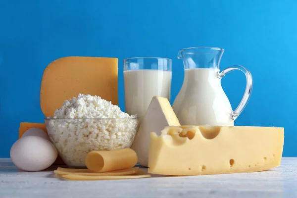 Reihe frischer Milchprodukte — Stockfoto