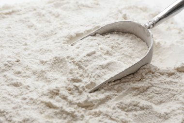 serpilir buğday unu üzerinde Kepçe