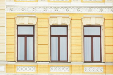 Vintage windows ile bina süslü