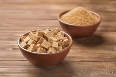 Kahverengi şeker kase