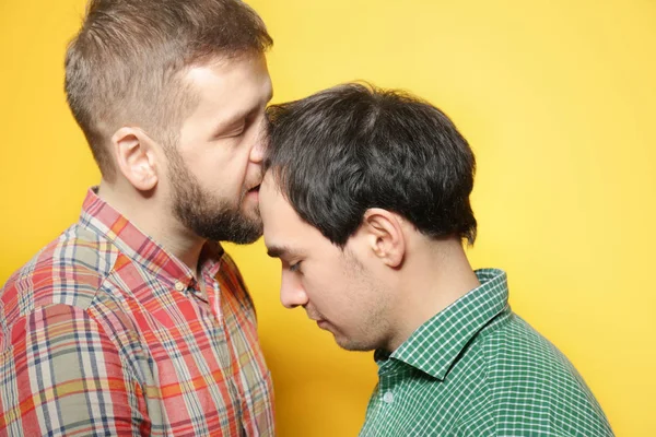 Happy gay couple — Stock Photo, Image