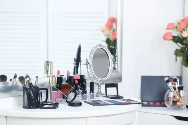 Set of decorative cosmetics — Stock Photo, Image