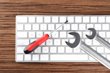 Bilgisayar klavye enstrümanlar ile  