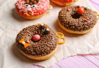 Yaratıcı sırlı çörek 