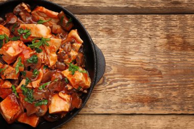 Lezzetli tavuk cacciatore