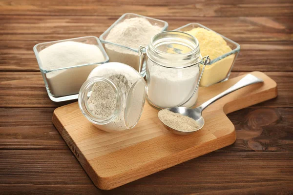 Different types of flour — Stock Photo, Image