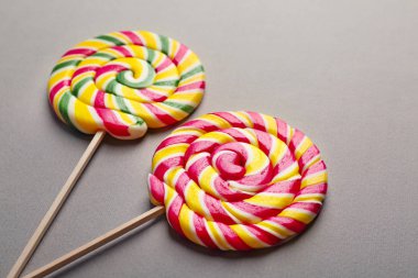 Lezzetli lolipop ile kompozisyon 