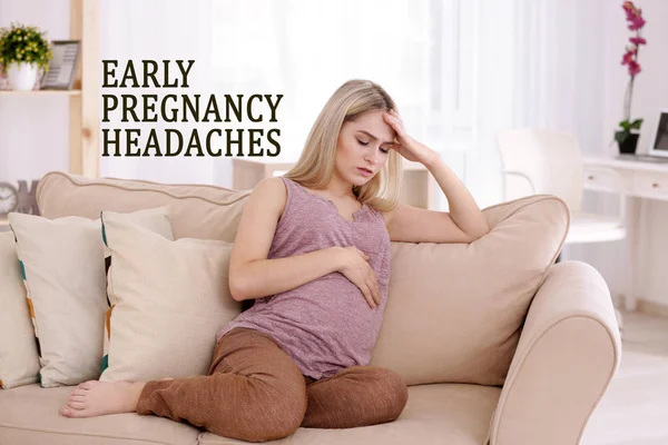 Gravid kvinna lider av huvudvärk — Stockfoto