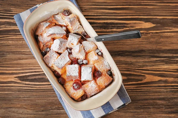 Freshly baked bread pudding — Stock Photo, Image