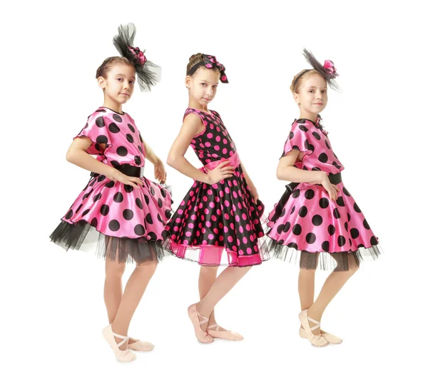 Beyaz Arka Planda Sevimli Küçük Dansçılar — Stok fotoğraf