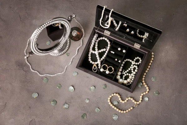 Jewelry accessories in box — Stock Photo, Image