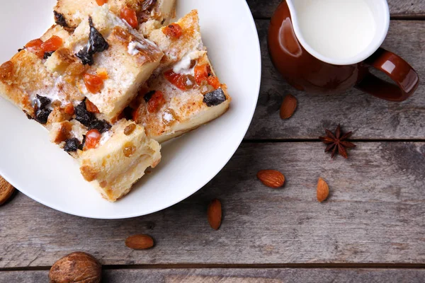 Delicious bread pudding — Stock Photo, Image