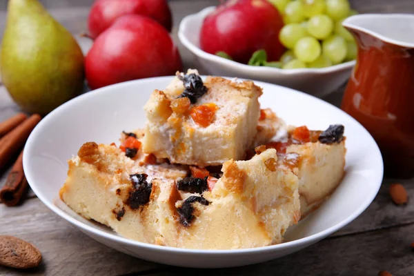 Delicious bread pudding — Stock Photo, Image