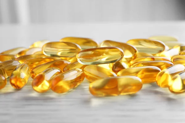 Fish oil capsules — Stock Photo, Image