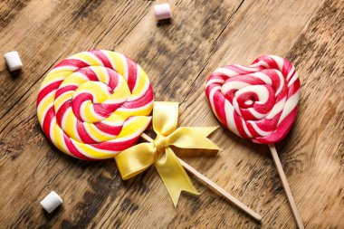 Lezzetli renkli lolipop  