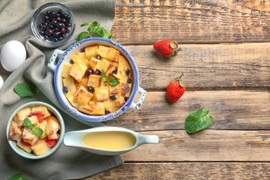 lezzetli ekmek pudingi