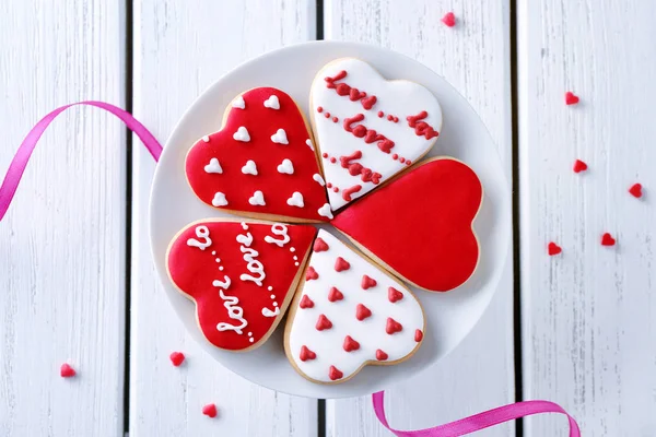 Heart shaped glazed cookies — Stock Photo, Image