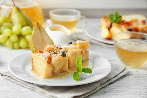 Delicious bread pudding — Stock Photo, Image