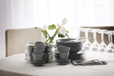 Dishware masada bir set 