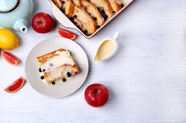 lezzetli ekmek pudingi