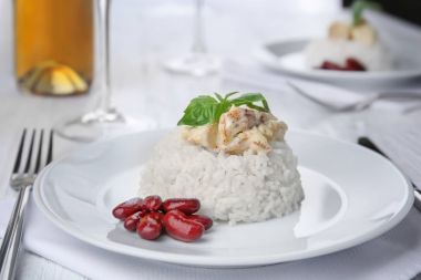 Tavuk lezzetli yemek