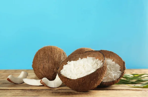 Grated coconut in shell — Stock Photo, Image