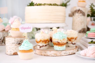 Masada lezzetli tatlılar 