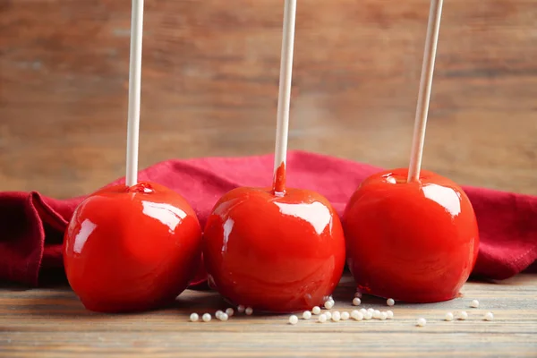 Deliciosas manzanas de vacaciones — Foto de Stock