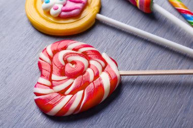 Lezzetli renkli lolipop  