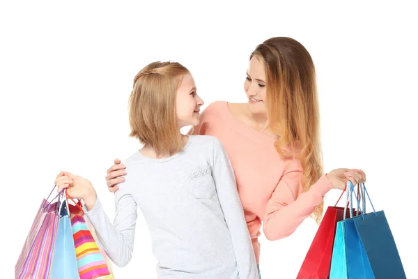 Madre e hija con bolsas de papel — Foto de Stock