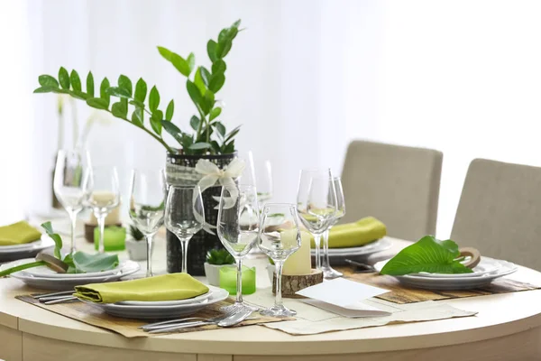 Table setting for dinner — Stock Photo, Image