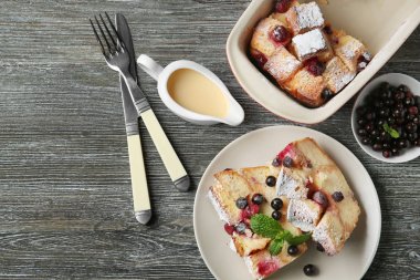 pişmiş ekmek puding