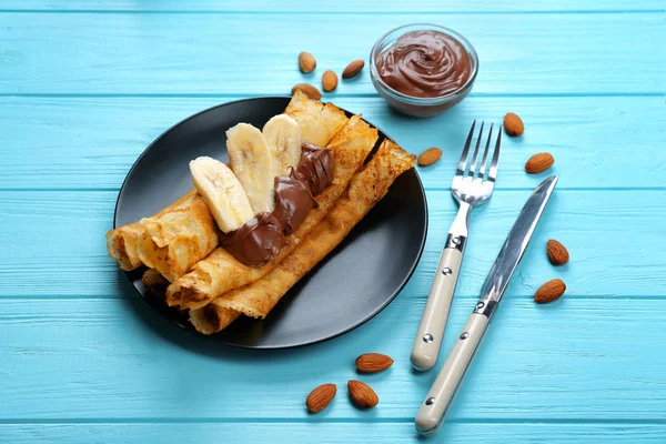 Panquecas com chocolate e banana — Fotografia de Stock